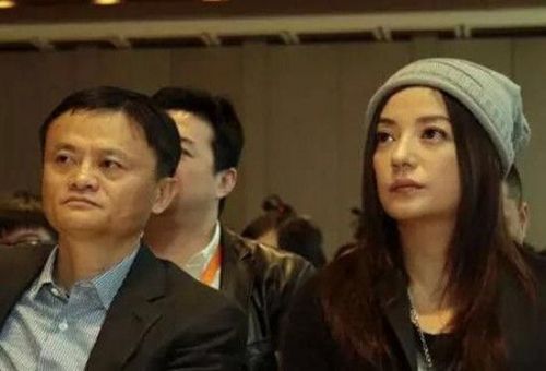 跟着马云,赵薇老公炒股又赚74亿港元,他是怎